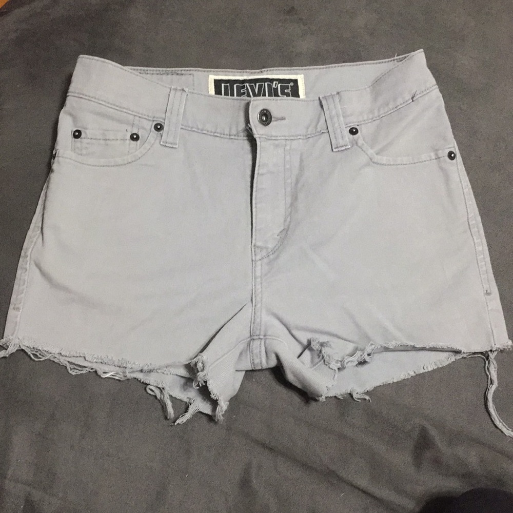 Super Cute Levi Shorts
